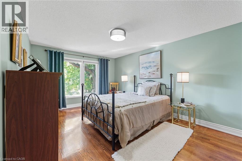 3043 Vanderbilt Road Property Photo 19