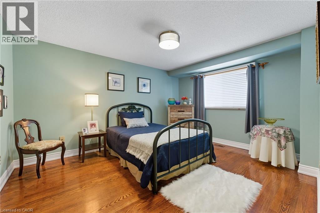 3043 Vanderbilt Road Property Photo 21