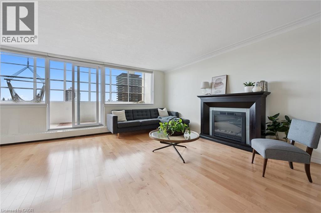 65 WESTMOUNT Road N Unit# 910 Property Photo 1