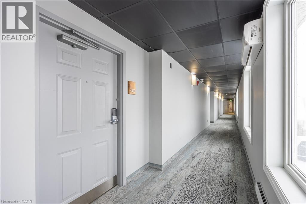 12 Erie Boulevard Unit# 208 Property Photo 32