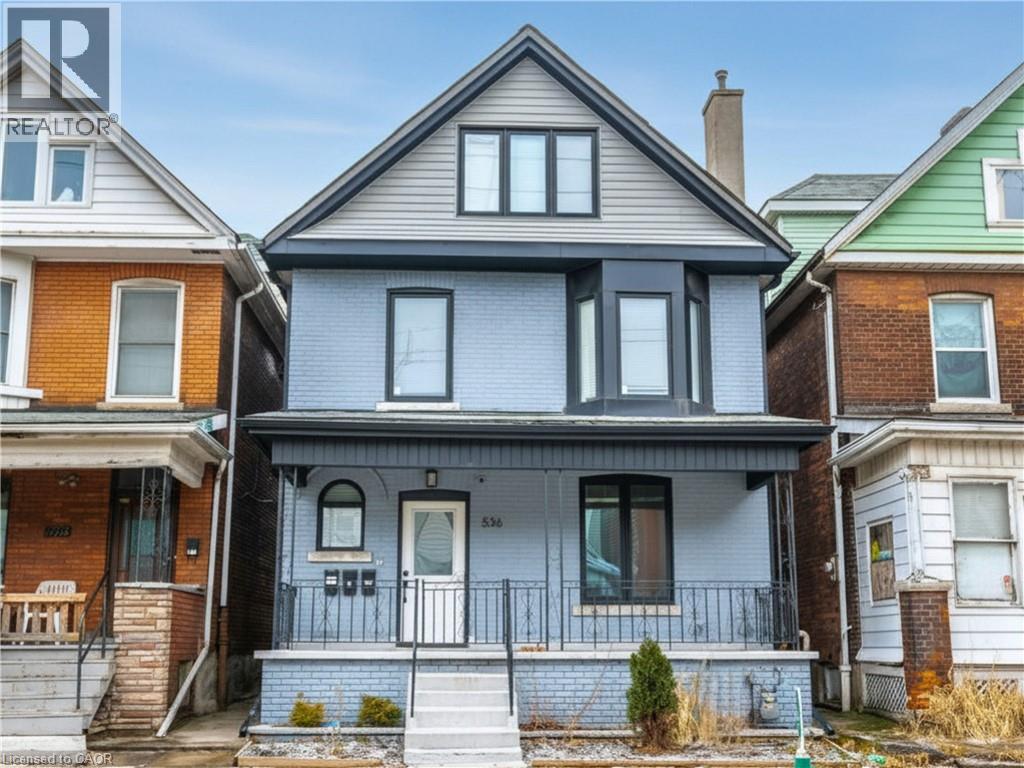 536 Cannon Street E Property Photo 1