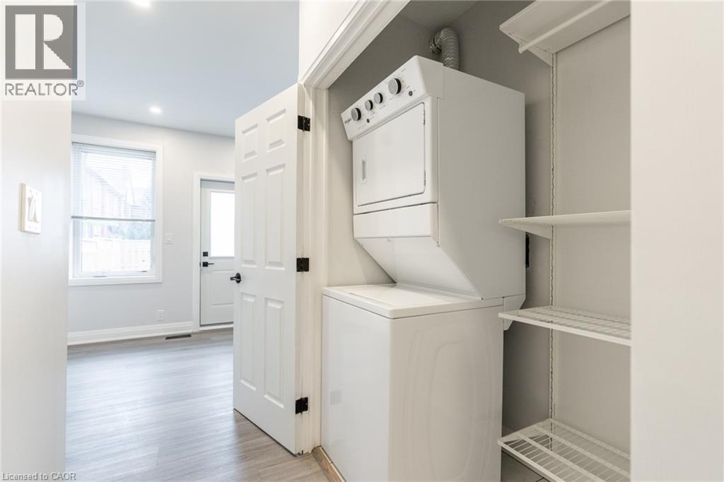 536 Cannon Street E Property Photo 9