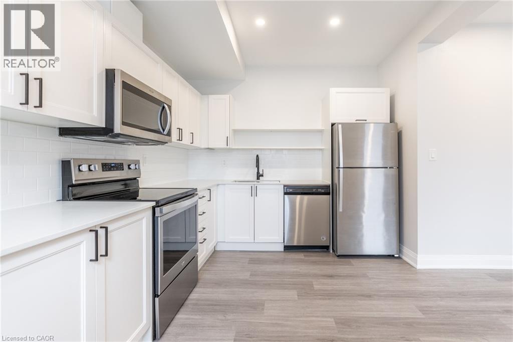 536 Cannon Street E Property Photo 13