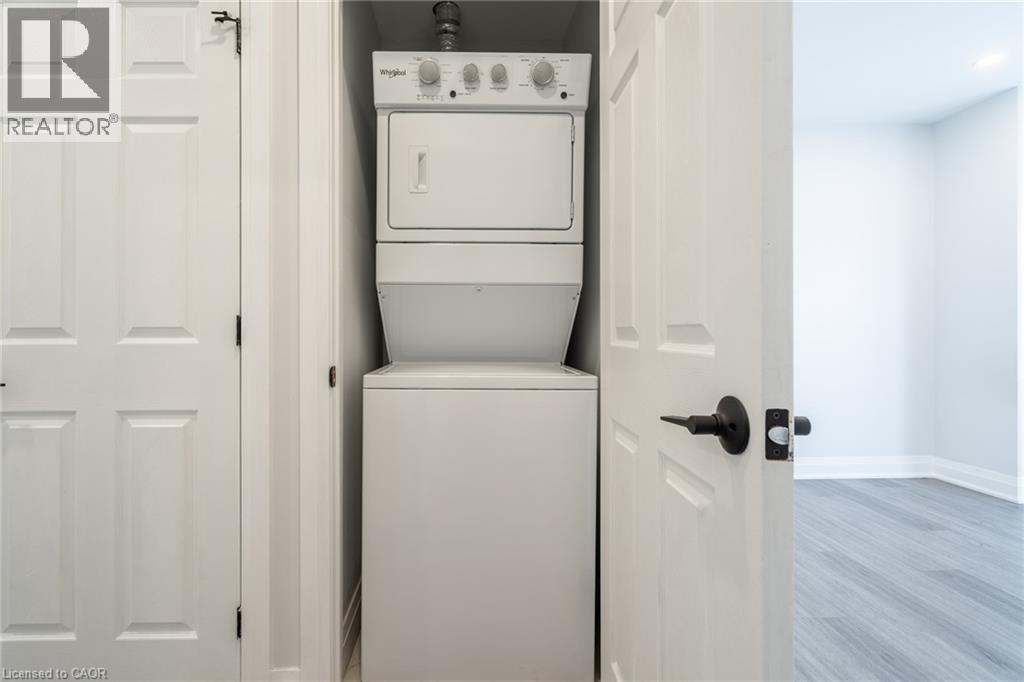 536 Cannon Street E Property Photo 29