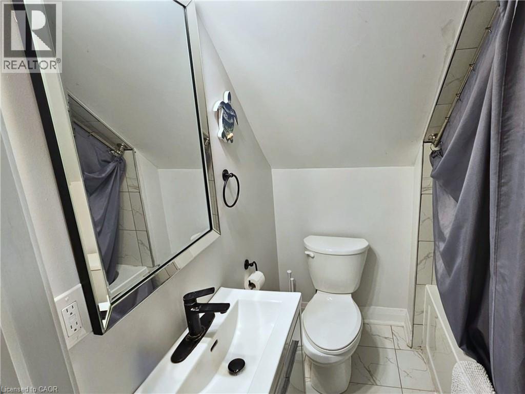 536 Cannon Street E Property Photo 39