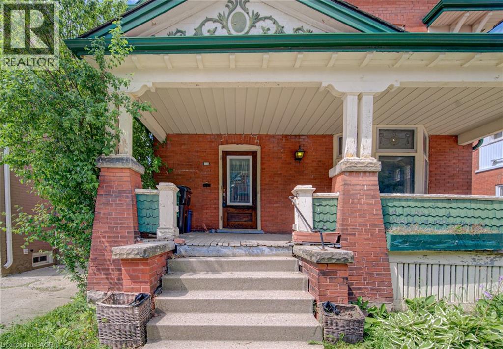 59 Irvin Street Property Photo 4