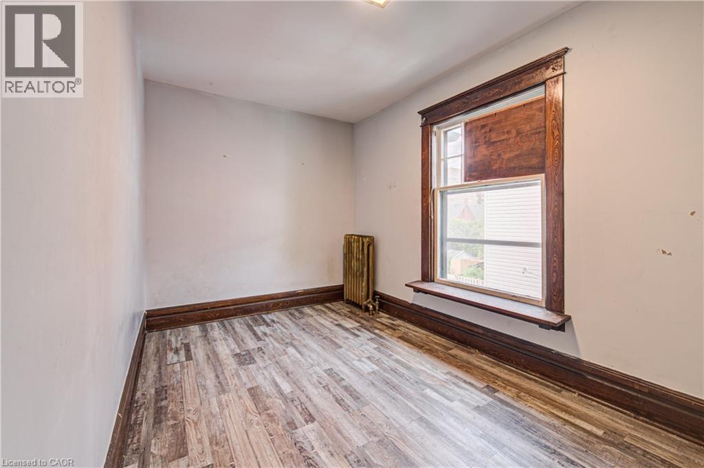 59 Irvin Street Property Photo 34