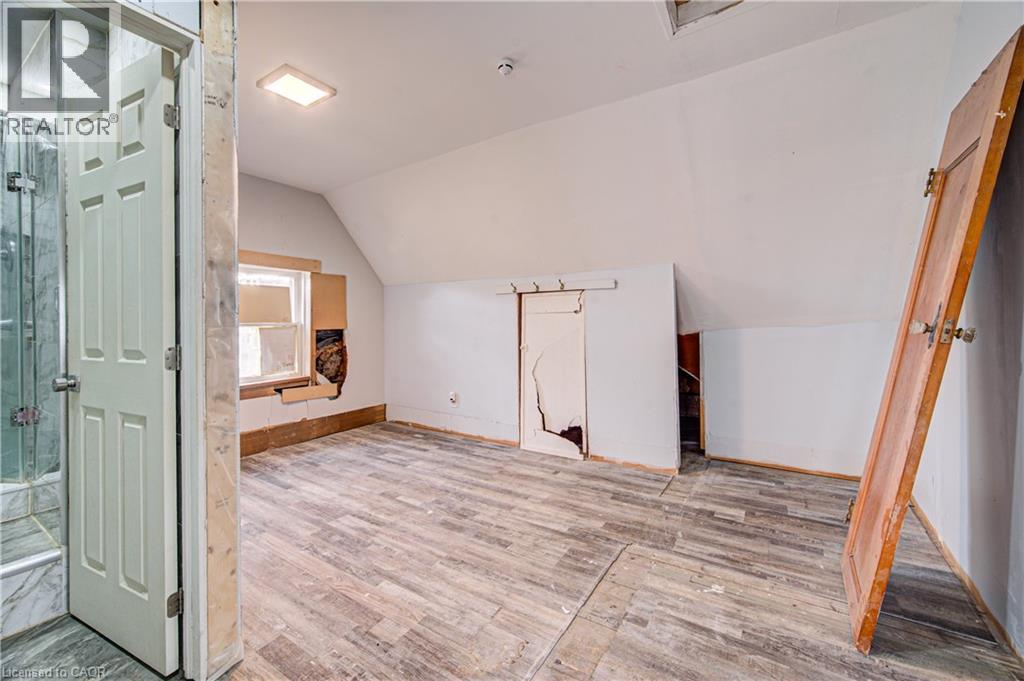 59 Irvin Street Property Photo 36