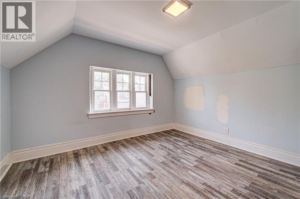 59 Irvin Street Property Photo 40