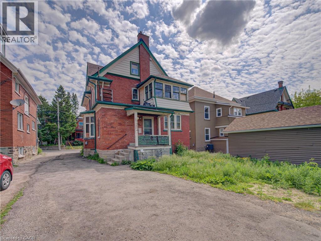 59 Irvin Street Property Photo 43
