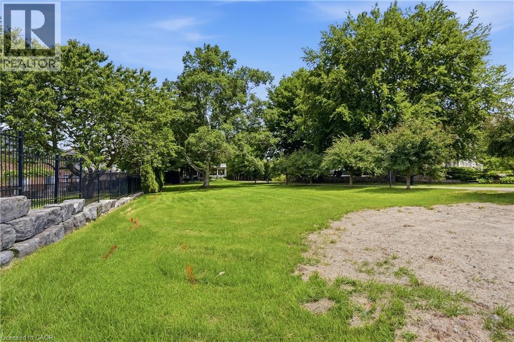292 Main Street W Unit# C Property Photo 7