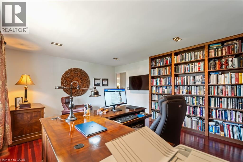 493 Ridge Road E Property Photo 29