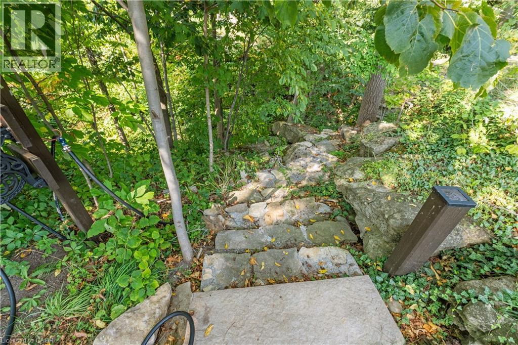 493 Ridge Road E Property Photo 45