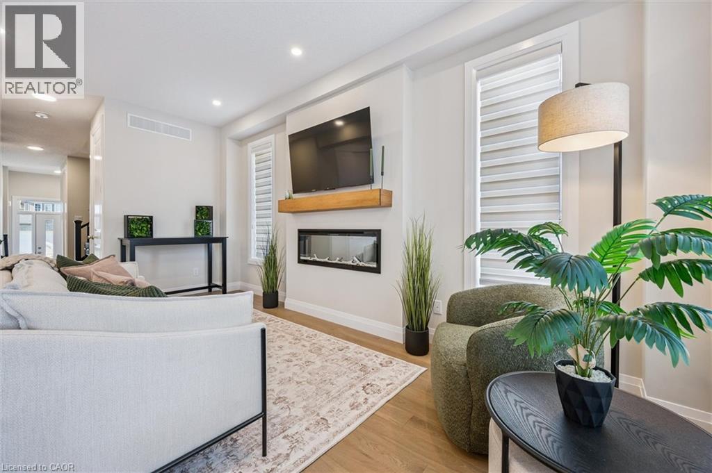 125 Catherine Street Property Photo 7