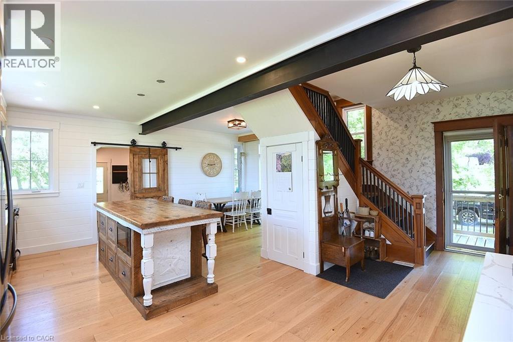 335 Haldimand Rd 12 Property Photo 5