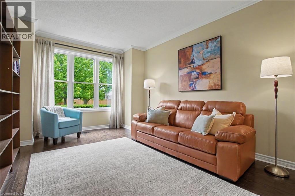 4237 Millcroft Park Drive Property Photo 8