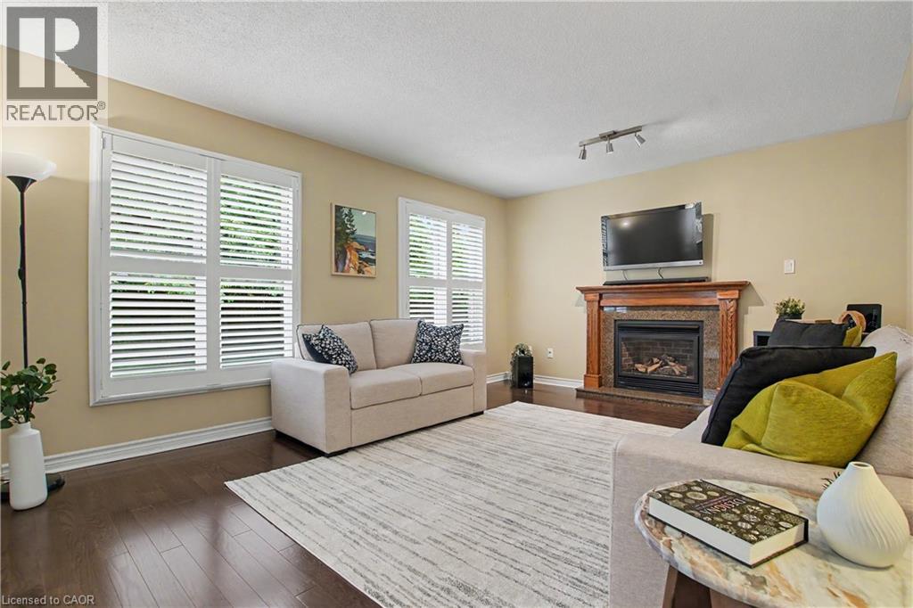 4237 Millcroft Park Drive Property Photo 12