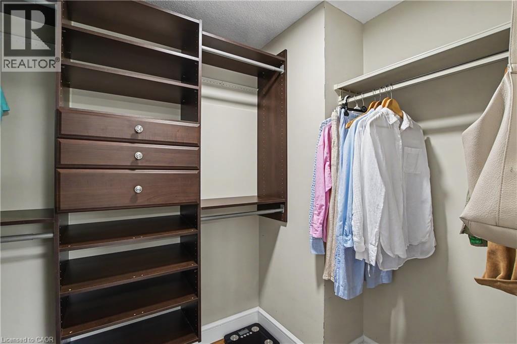 4237 Millcroft Park Drive Property Photo 35