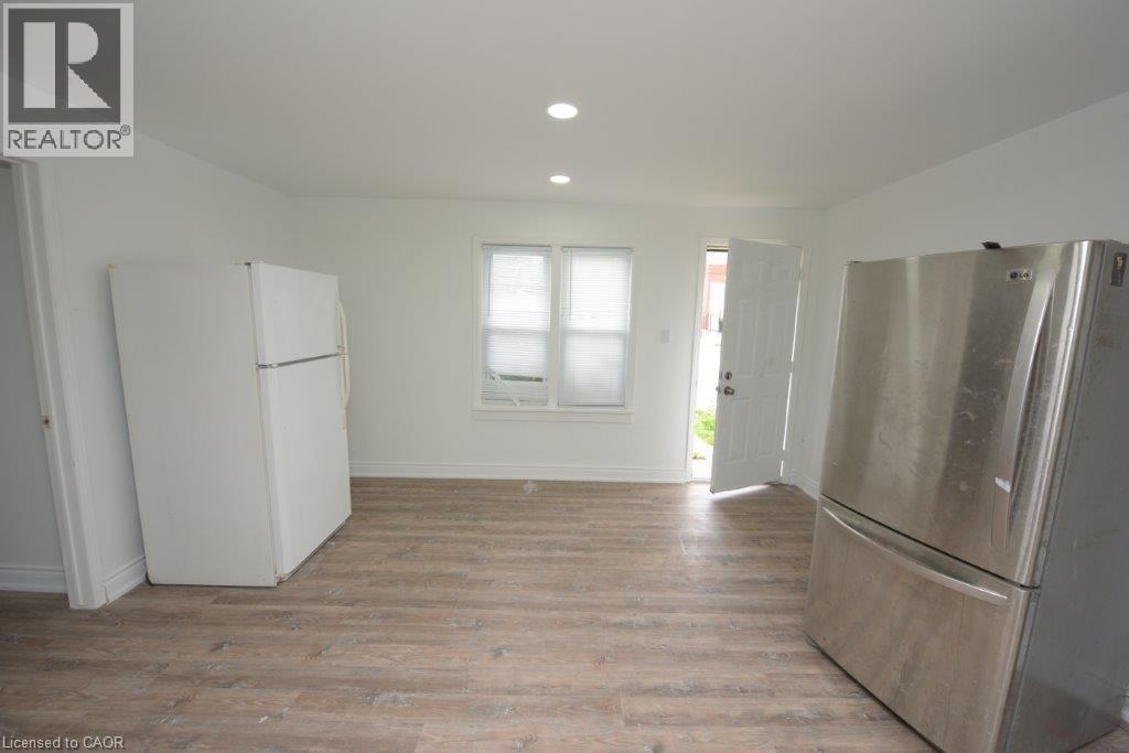 79-71 Cedar Street Property Photo 16