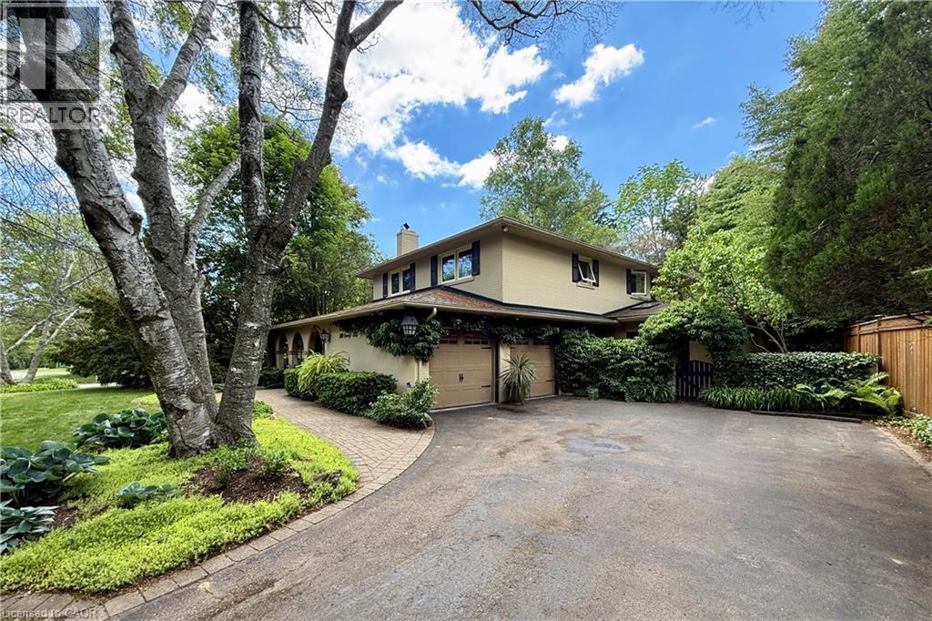 150 Cairncroft Road Property Photo 4