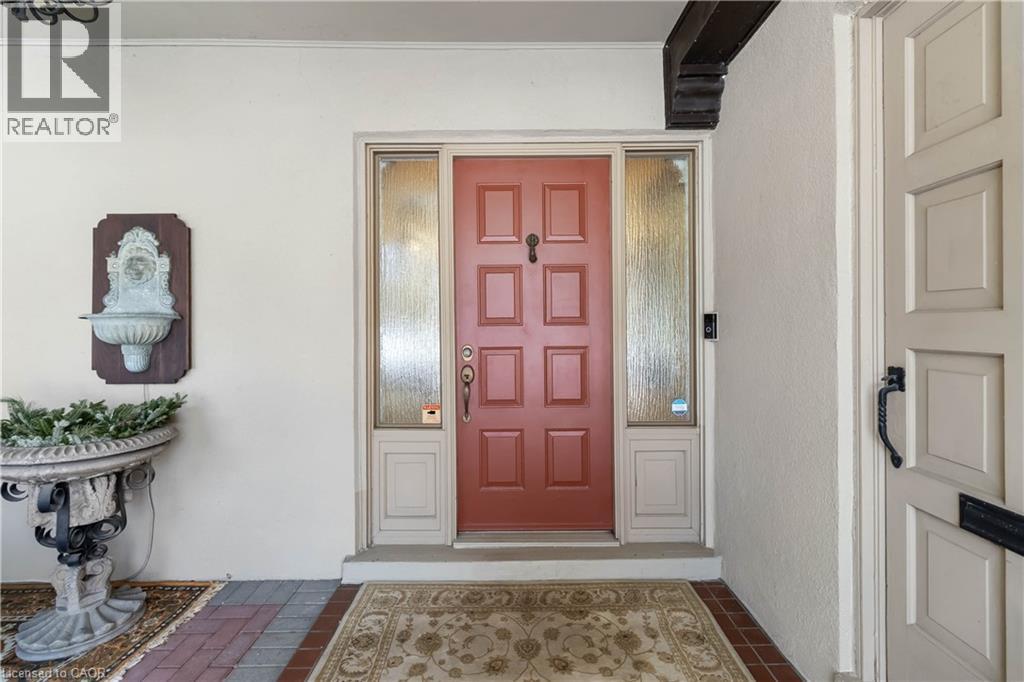 150 Cairncroft Road Property Photo 7