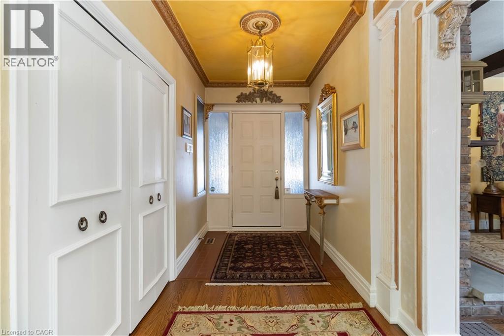 150 Cairncroft Road Property Photo 9