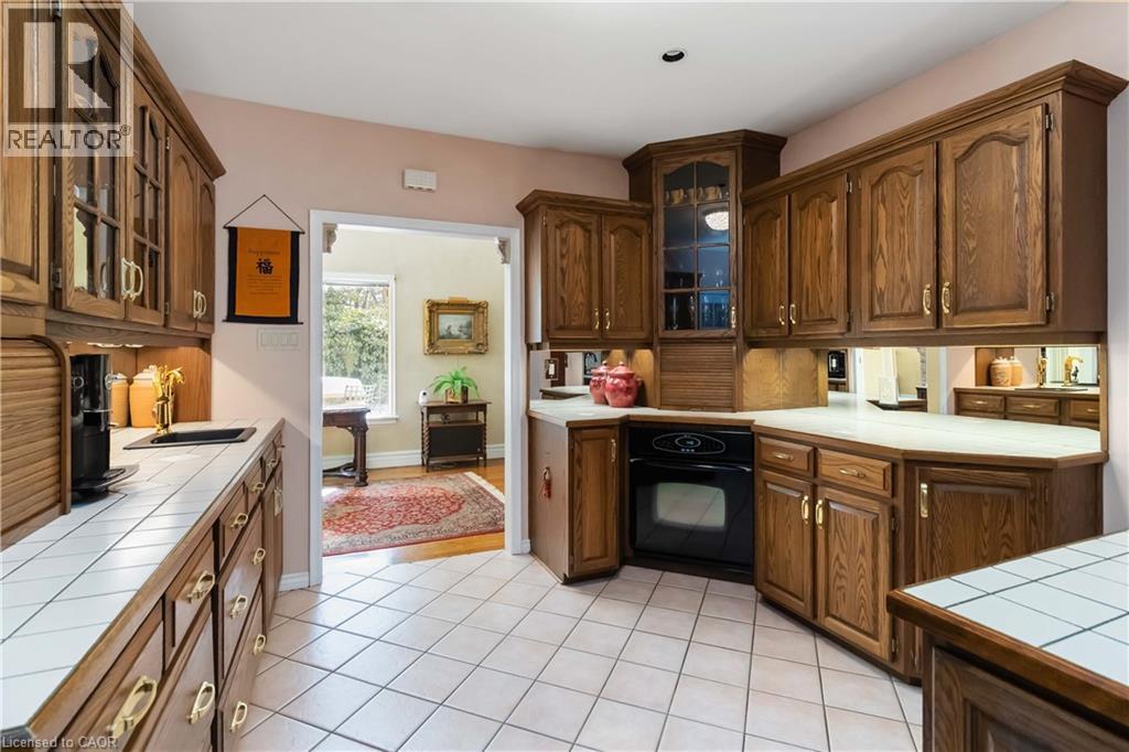 150 Cairncroft Road Property Photo 14