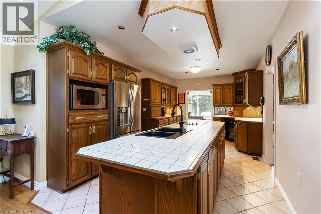 150 Cairncroft Road Property Photo 15