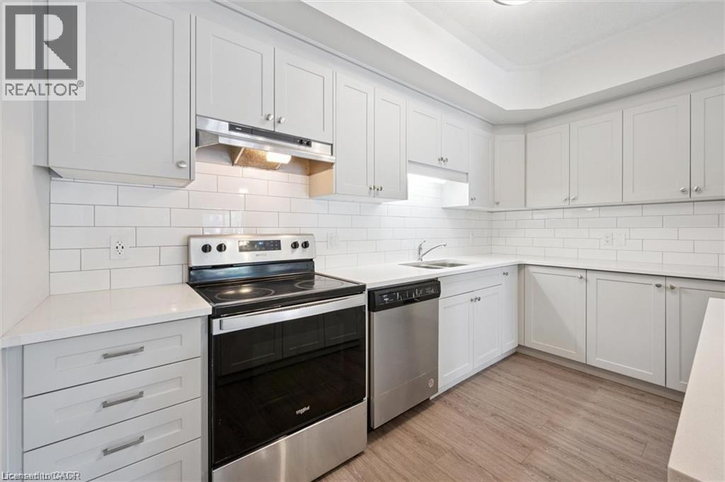 25 Isherwood Avenue Unit# C34 Property Photo 8