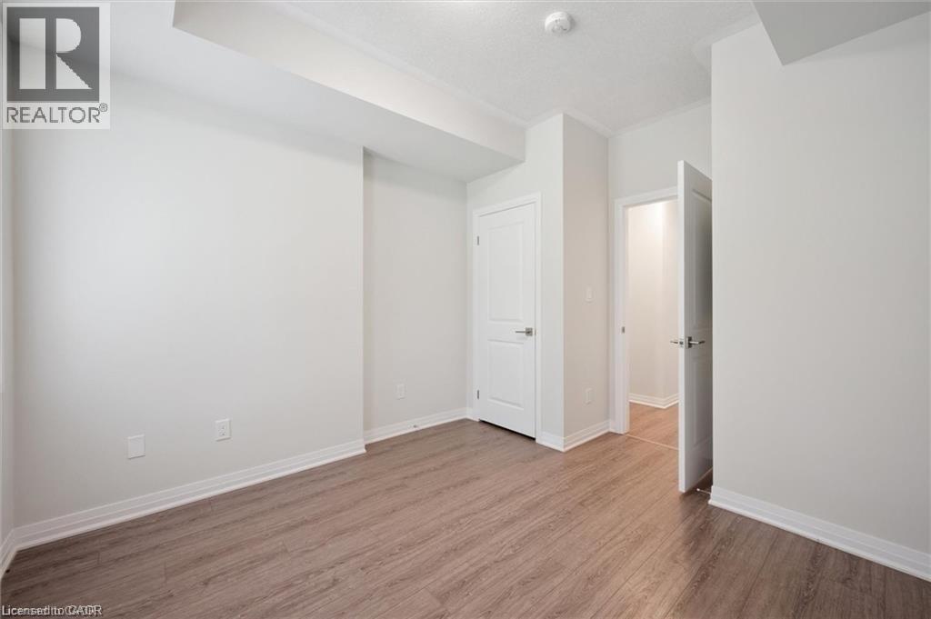 25 Isherwood Avenue Unit# C34 Property Photo 13