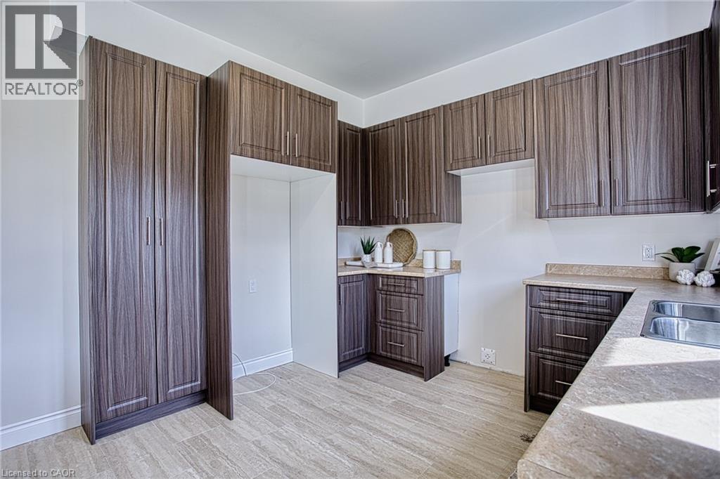 156 Mcknight Avenue Property Photo 14