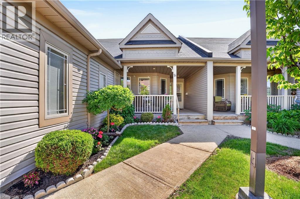 50 MIDLAND Drive Unit# 8