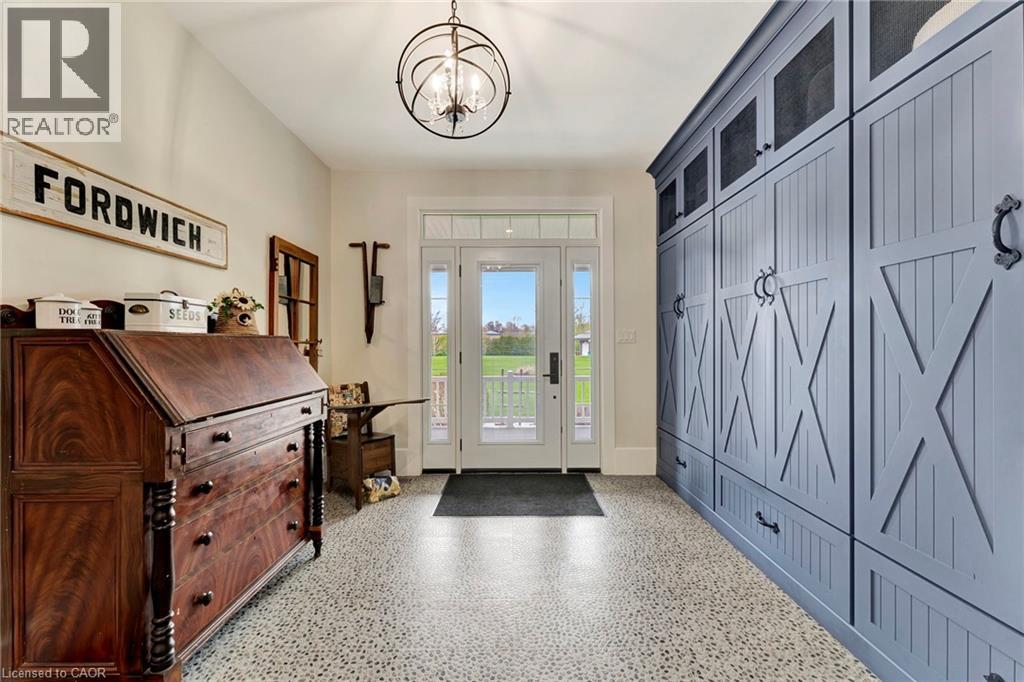3034 Station Road Property Photo 4