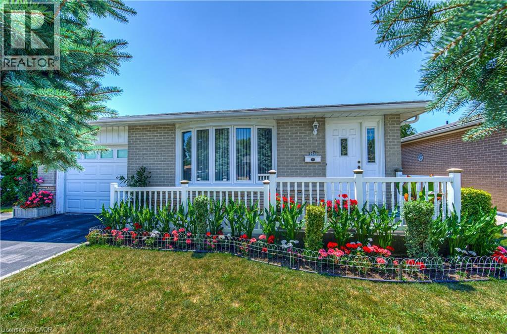1227 Valentine Drive Property Photo 2