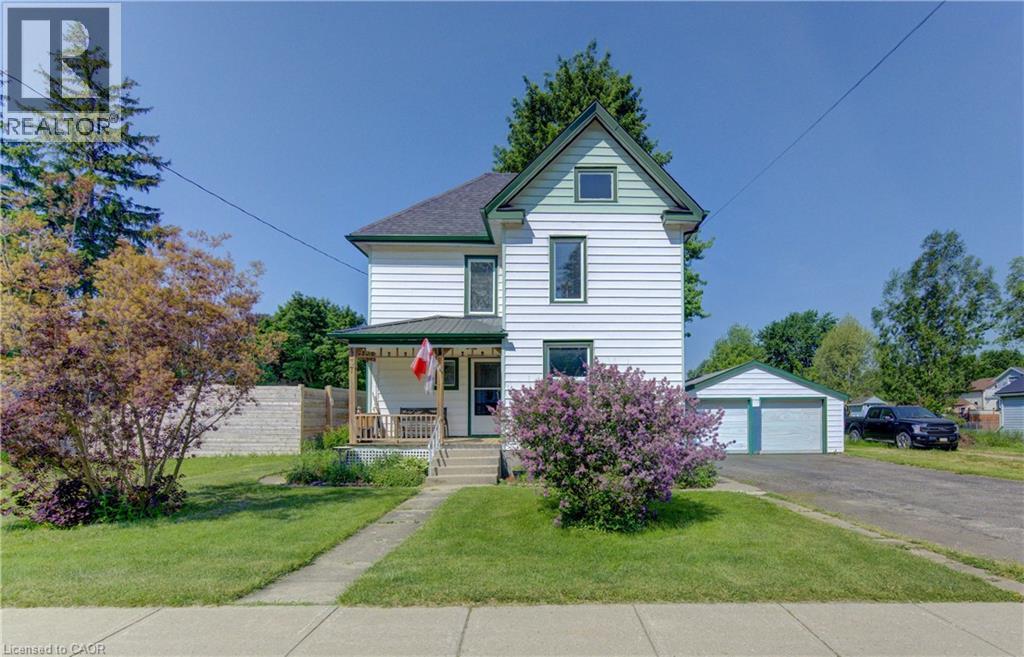 37 Baird Street S Property Photo 1
