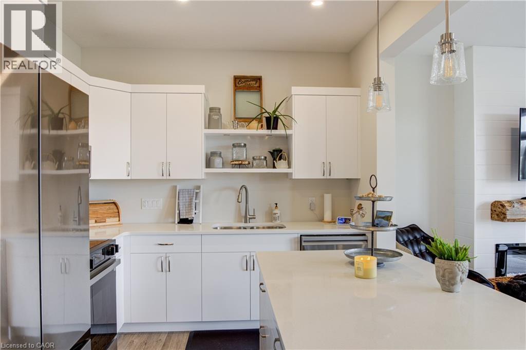 38 Canary Street Property Photo 9
