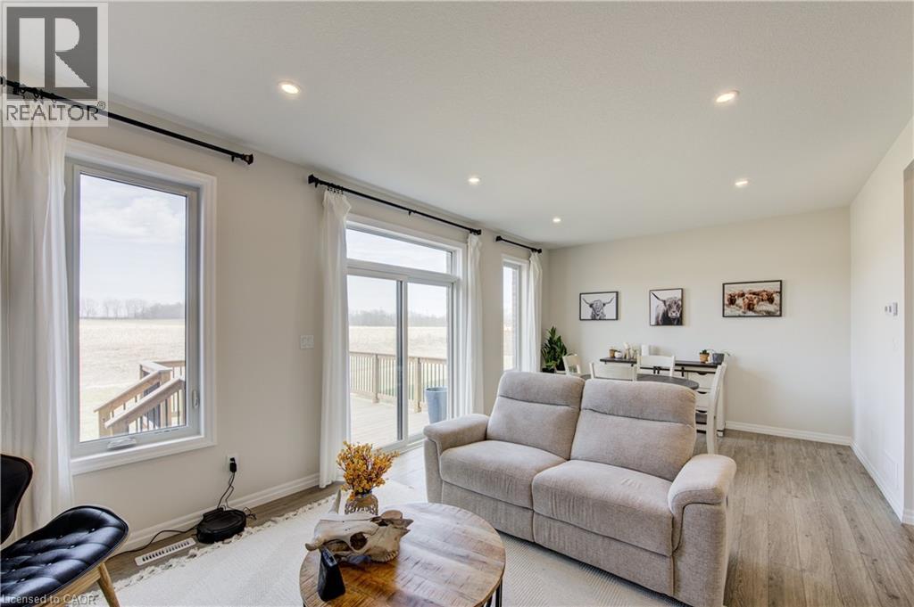 38 Canary Street Property Photo 14