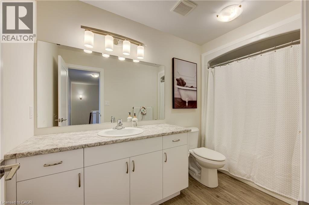 38 Canary Street Property Photo 29