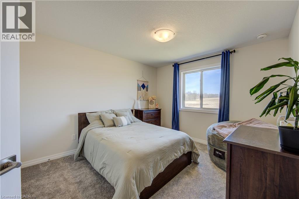 38 Canary Street Property Photo 34
