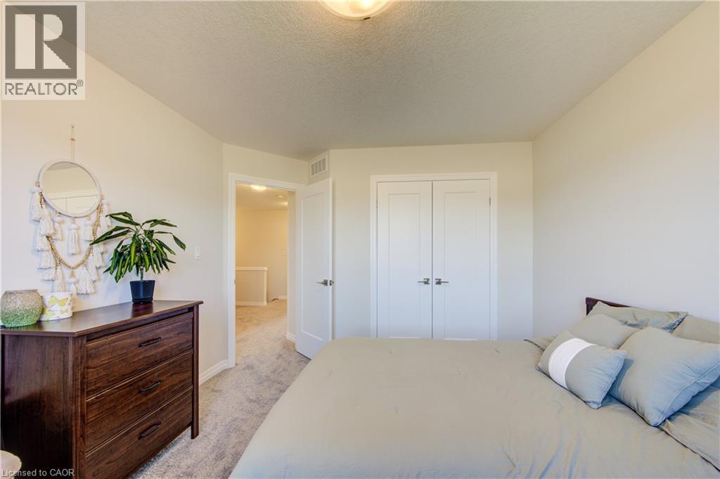 38 Canary Street Property Photo 36