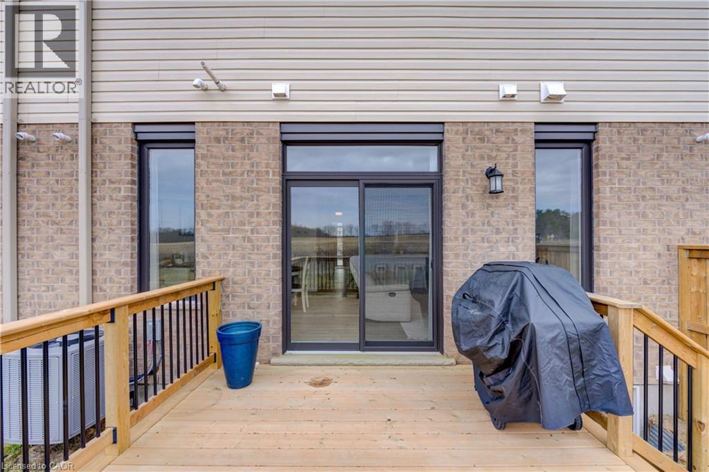 38 Canary Street Property Photo 39