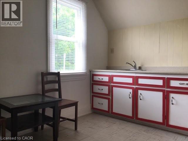 269 Cannon Street E Property Photo 15