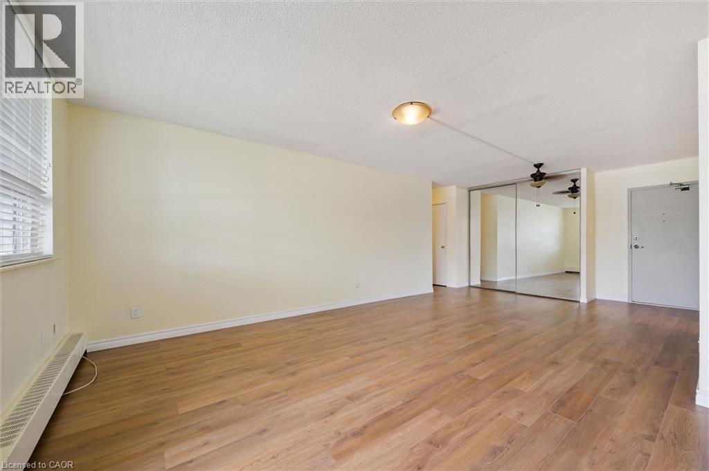 65 Westmount Road Unit# 211 Property Photo 12
