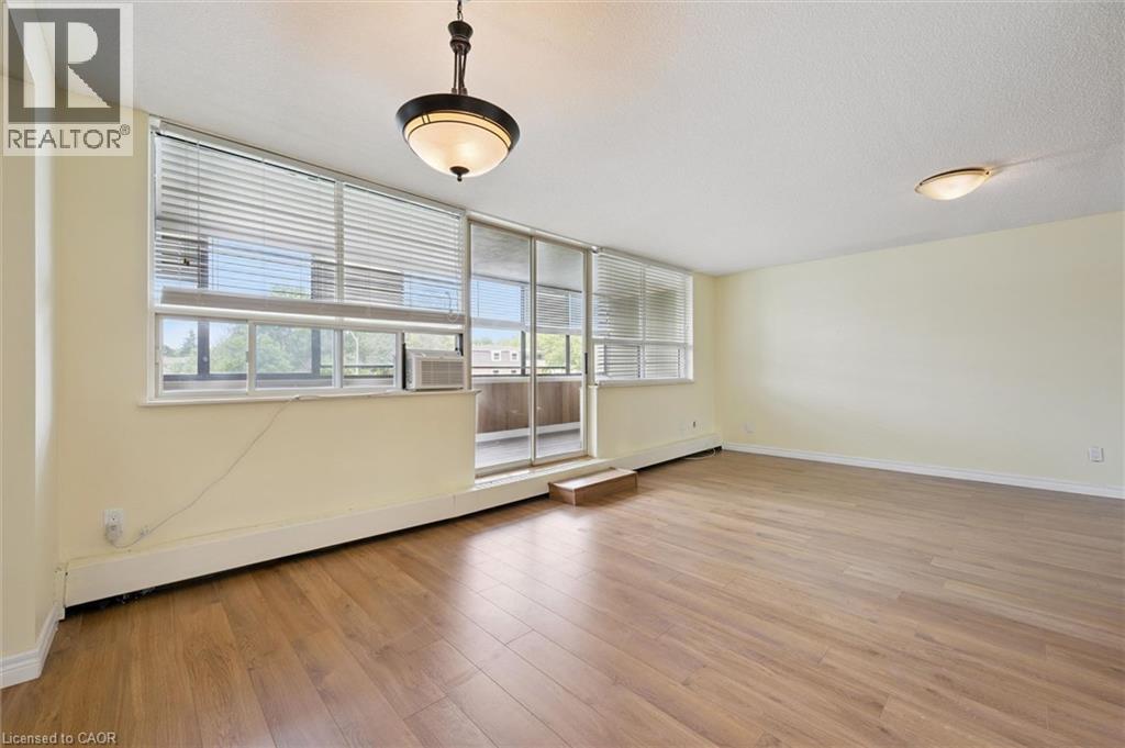 65 Westmount Road Unit# 211 Property Photo 13