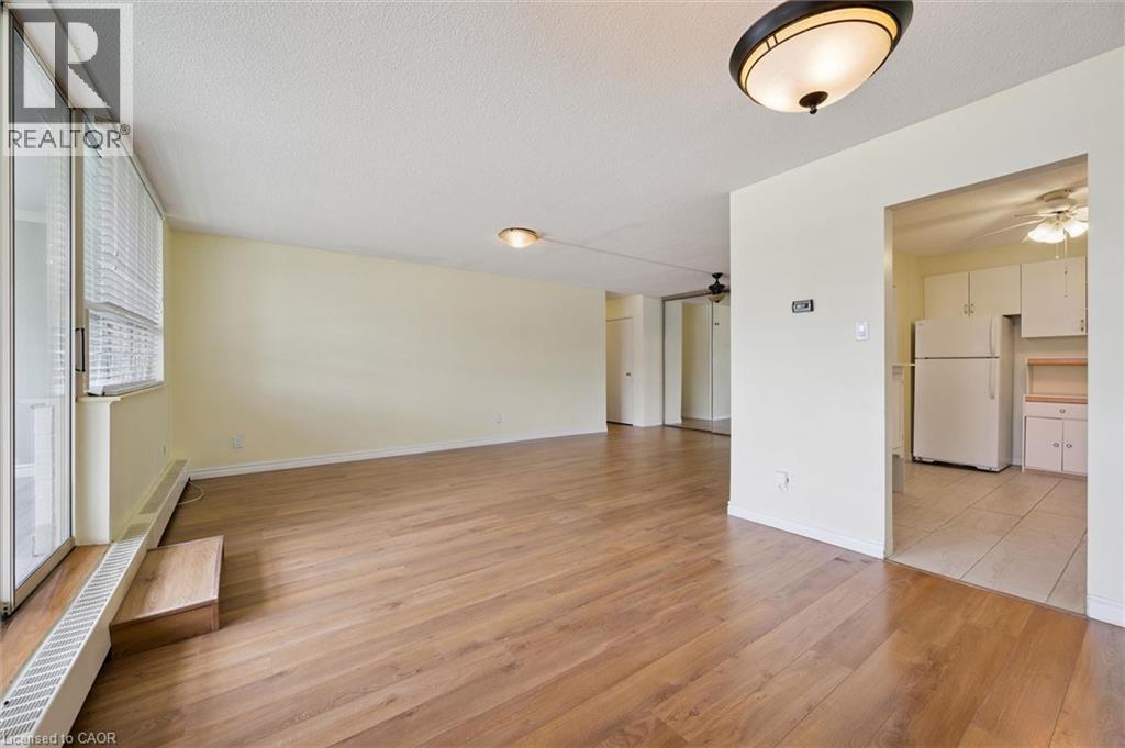 65 Westmount Road Unit# 211 Property Photo 16