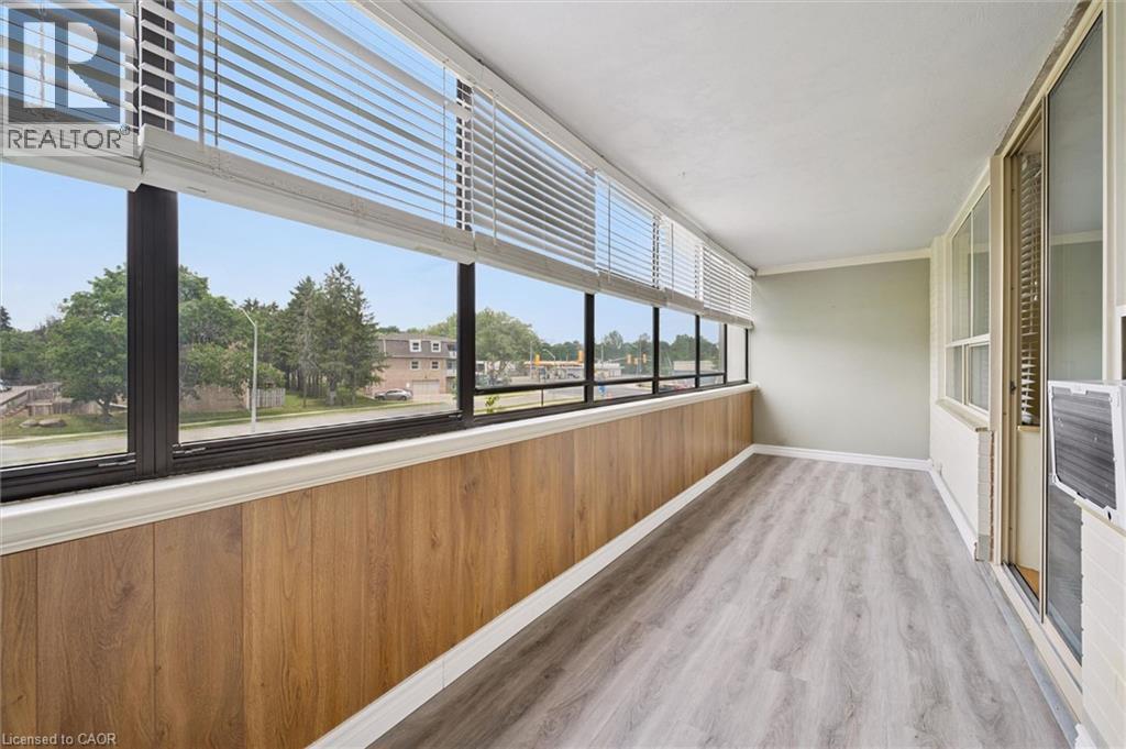65 Westmount Road Unit# 211 Property Photo 18