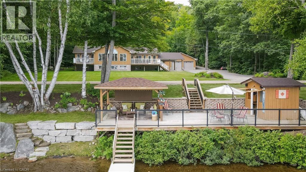 165 Lakeshore Drive Property Photo 9