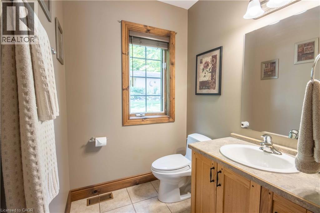 165 Lakeshore Drive Property Photo 28