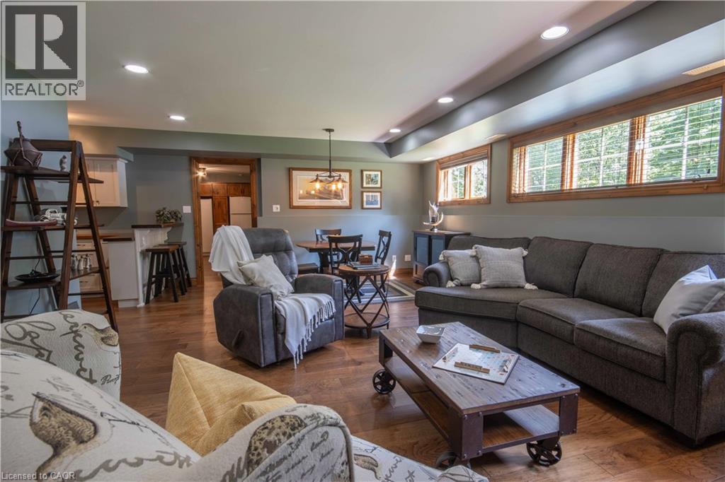 165 Lakeshore Drive Property Photo 32