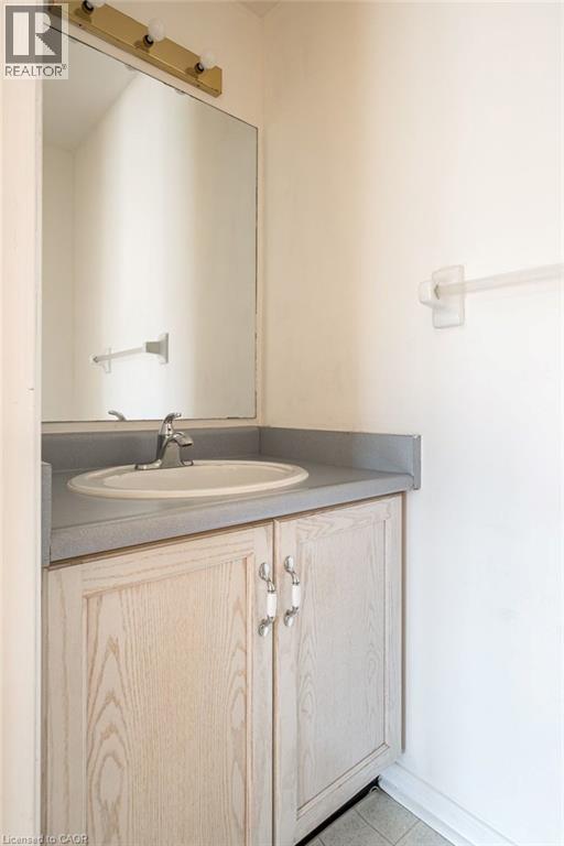 266 Limeridge Road E Unit# 10 Property Photo 8